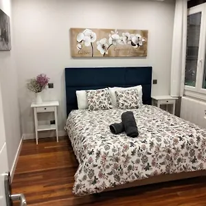 Guggenheim Riverview 5 Bedrooms , Bilbao Spanje