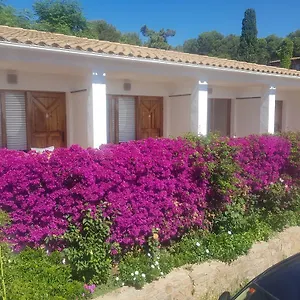 https://hostal-ondina.catalonia-hotels.com